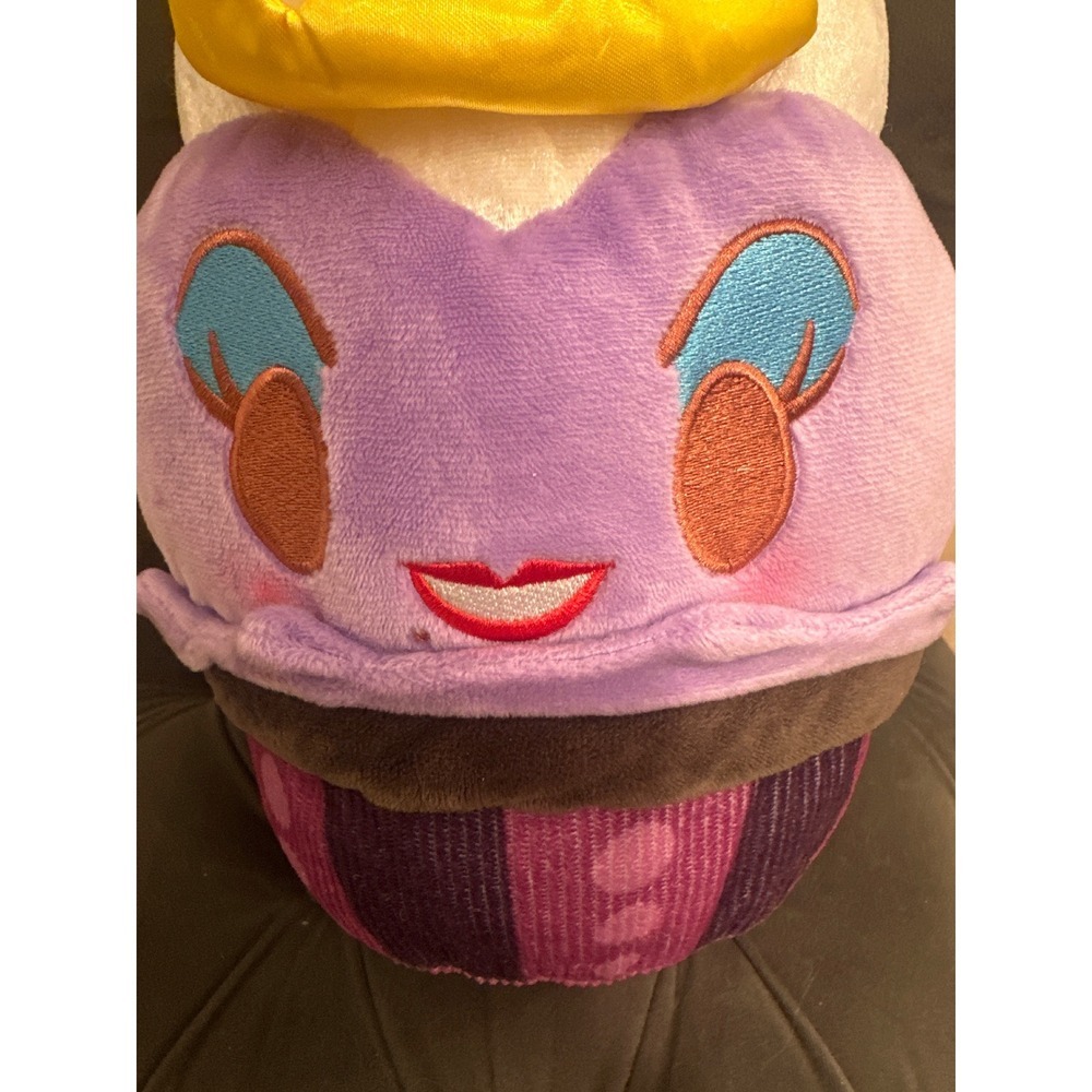 Disney Munchlings Cupcake Ursela Plush Toy Purple Ice Cream Cone Crown kids - Picture 2 of 6